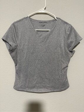 Relaxed Gray Short-Sleeve V-Neck Tee NWOT size L